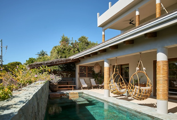 Villa Kamala exterior con alberca privada